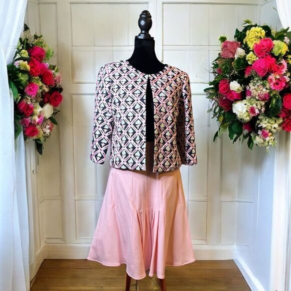 Oscar de la Renta 2013 Suit (6) - Picture 1 of 13